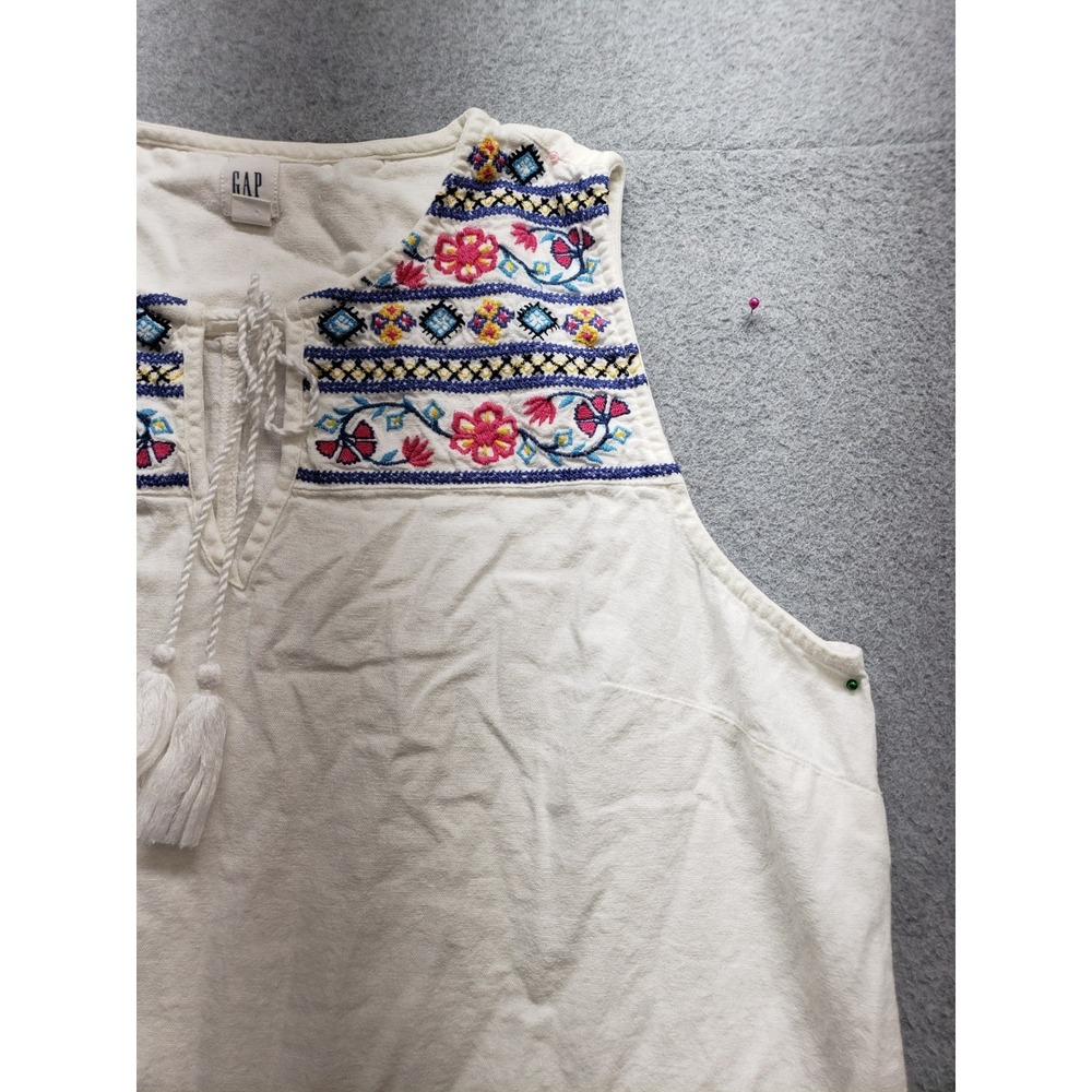Gap Women Shift Dress M White Sleeveless Embroidery Tasseled V Neck Bohemian - Picture 3 of 16